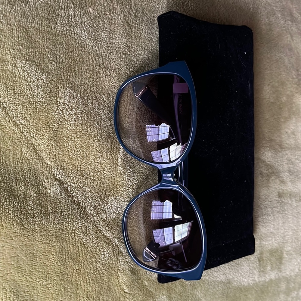 Fairly used Zac Zac Posen sunglasses